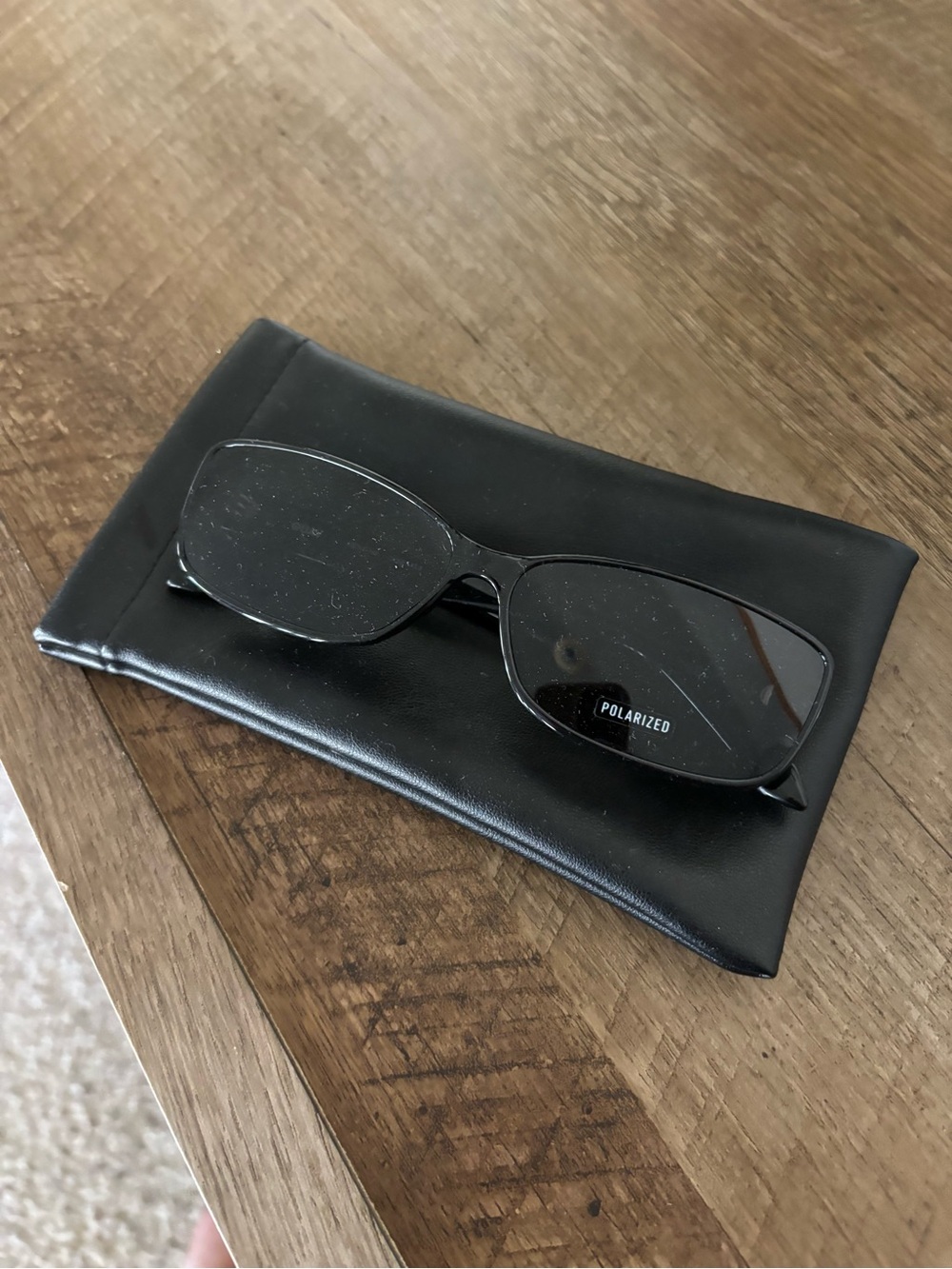 NEW Quay Vibe Check Sunglasses - Picture 5 of 8
